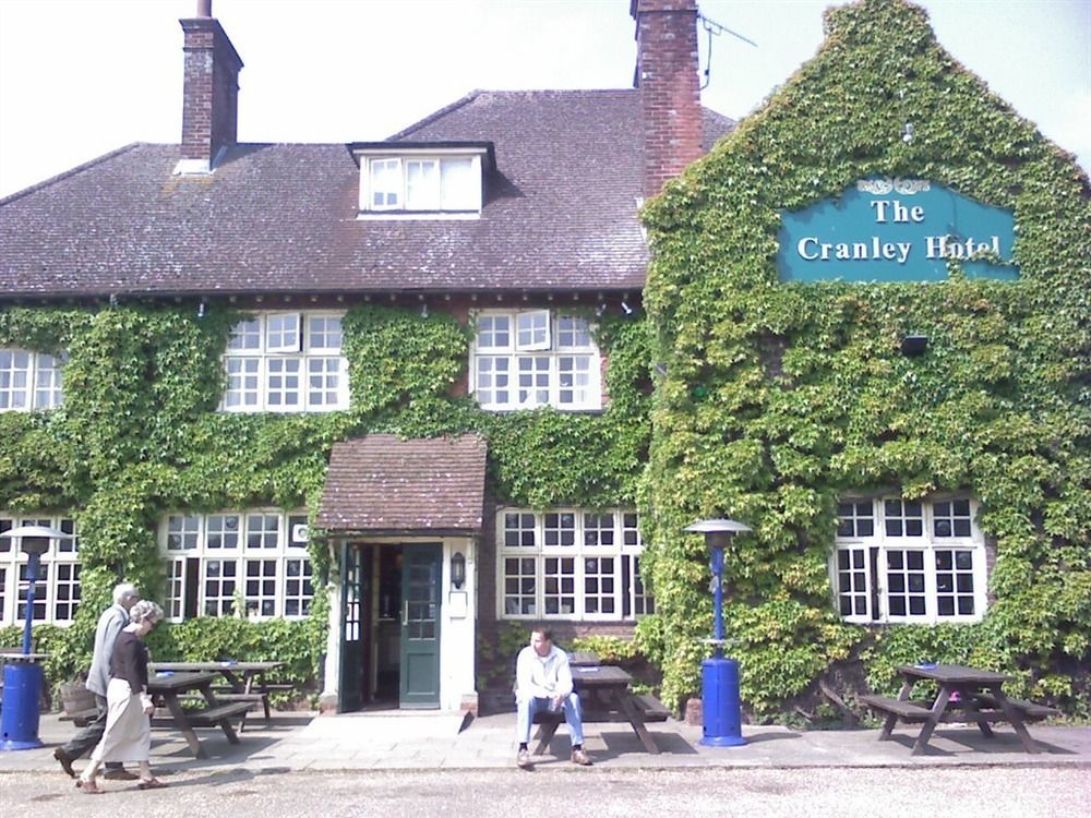 The Cranley Hotel Cranleigh Esterno foto